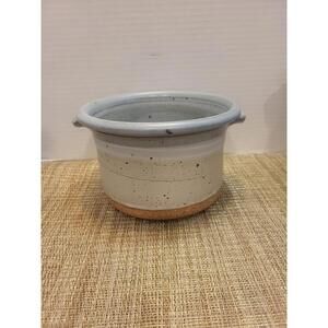 Studio Art Pottery Hand Thrown Speckled Stoneware Bowl/Serveware Stamped EM